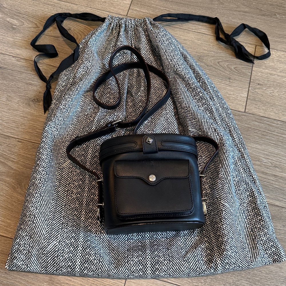 Rebecca Minkoff Craig Black Leather Camera Bag - Picture 16 of 16